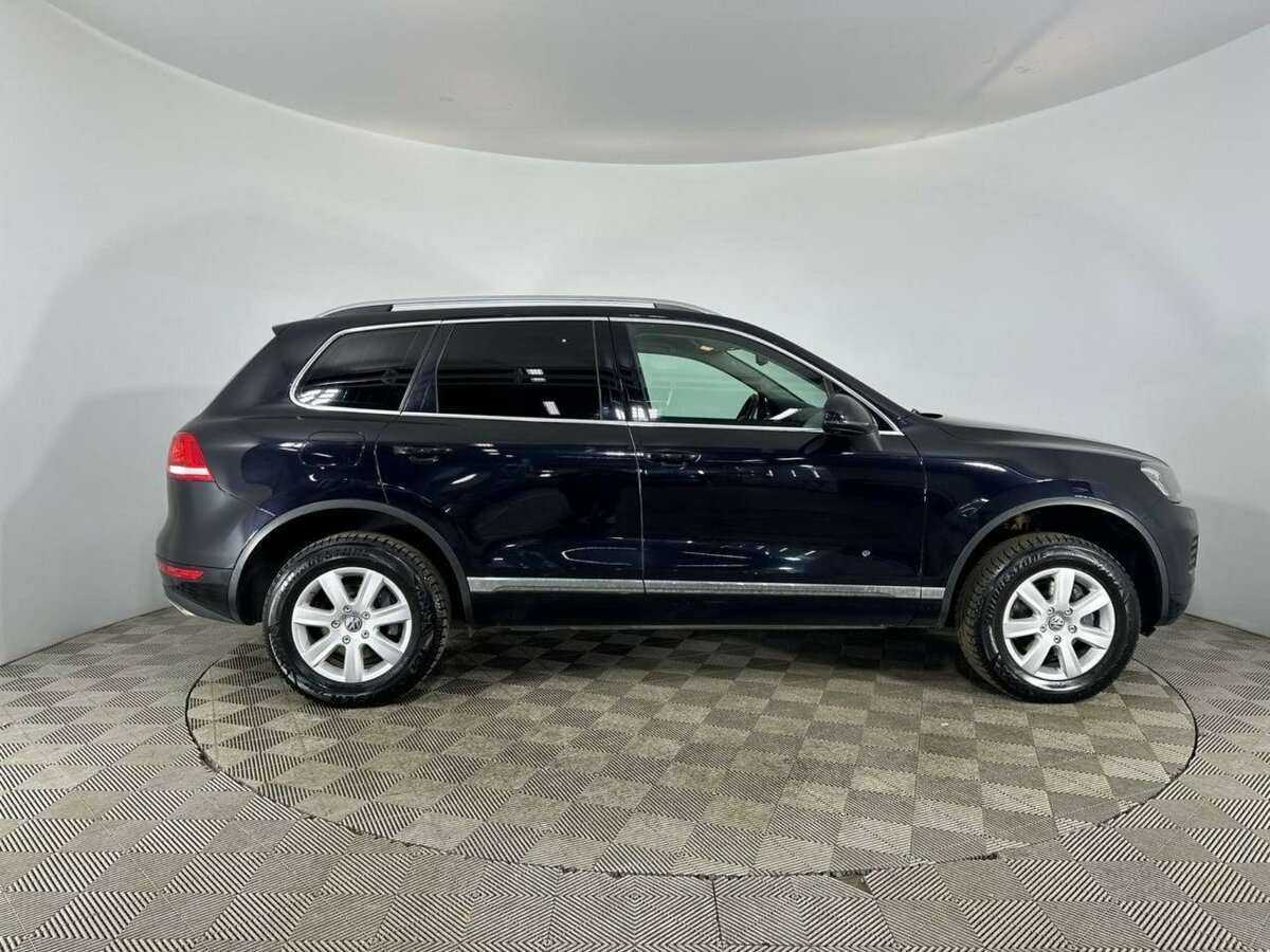 Volkswagen Touareg с пробегом — 2012 год. Фото: #3