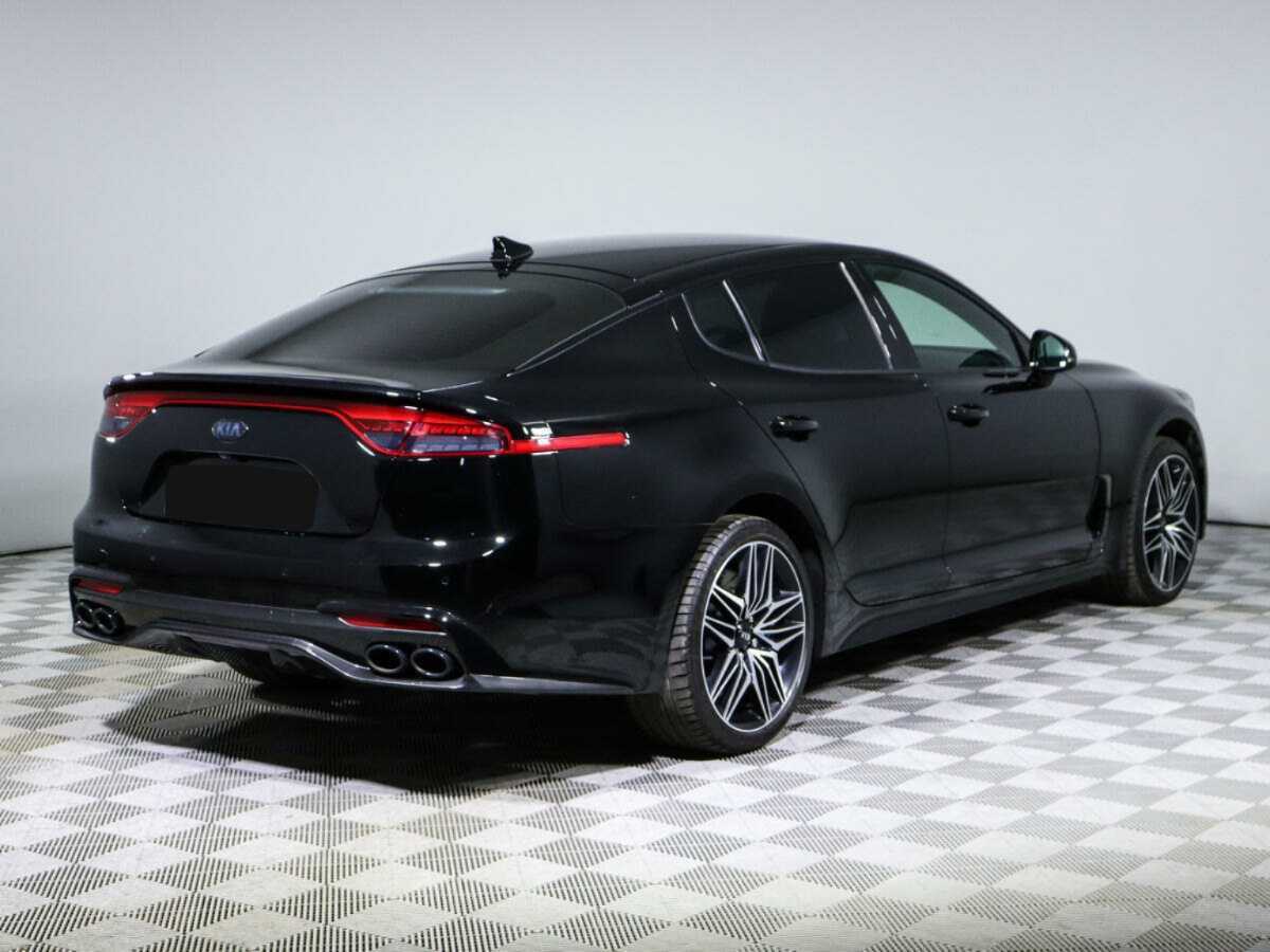 Kia Stinger с пробегом — 2021 год. Фото: #3