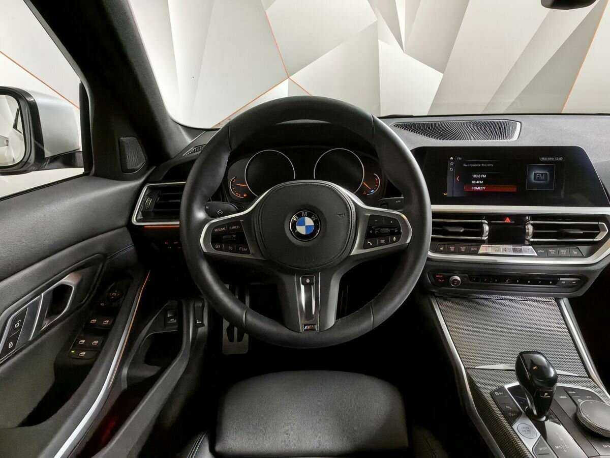 BMW 3 серии с пробегом — 2020 год. Фото: #14