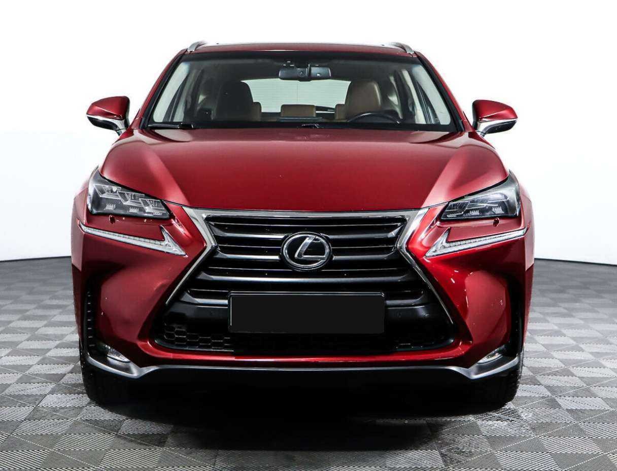 Lexus NX с пробегом — 2015 год. Фото: #1