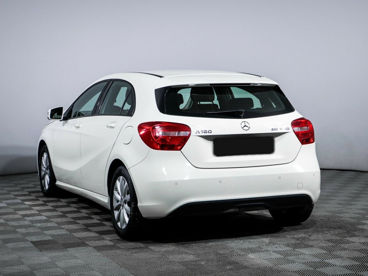 Mercedes-Benz A-Класс с пробегом — 2014 год. Фото: #4