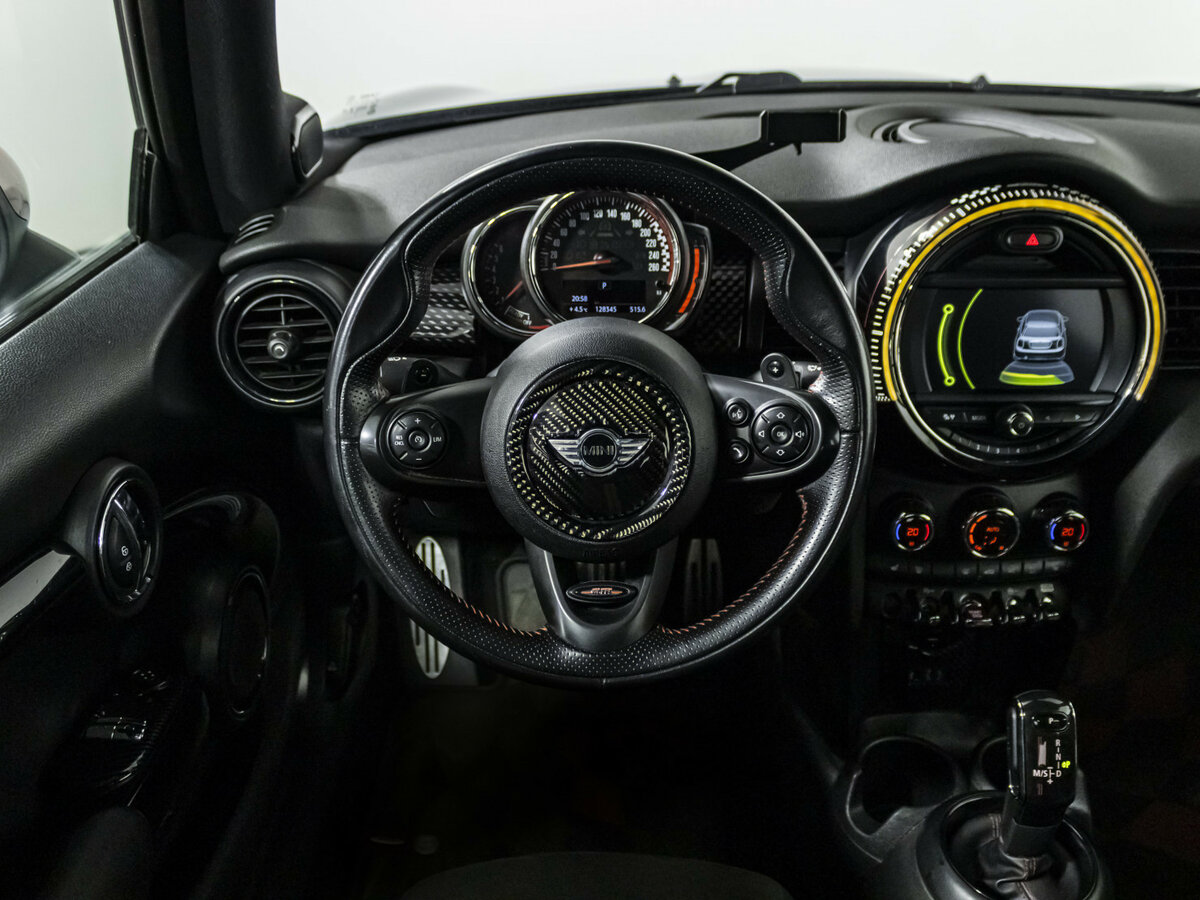 Mini Hatch с пробегом — 2018 год. Фото: #9