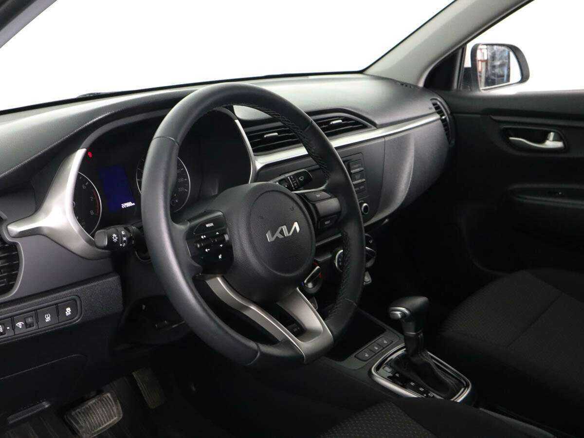 Kia Rio с пробегом — 2021 год. Фото: #7