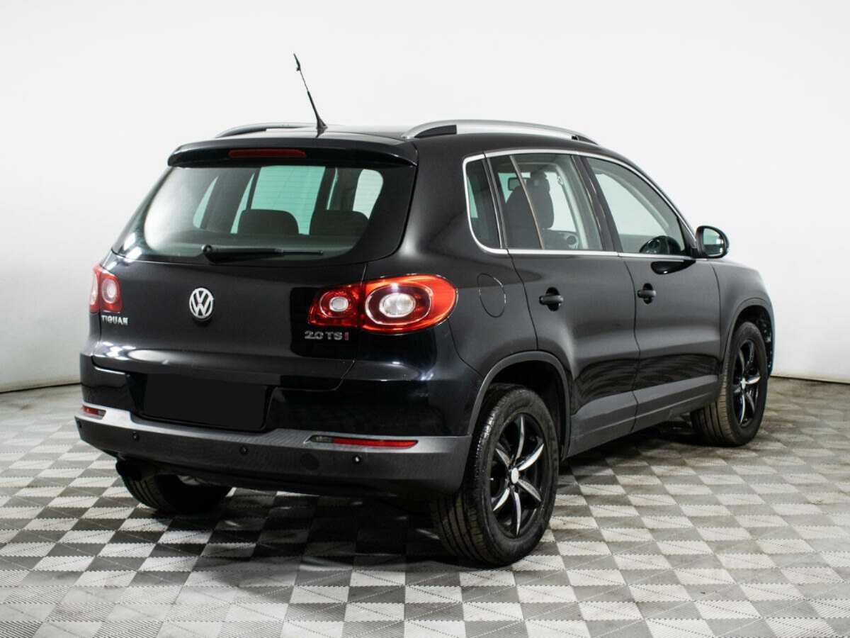 Volkswagen Tiguan с пробегом — 2010 год. Фото: #3