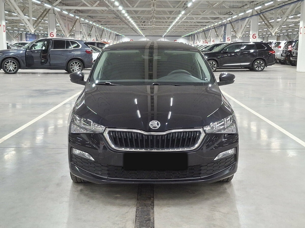 Skoda Rapid с пробегом — 2022 год. Фото: #1