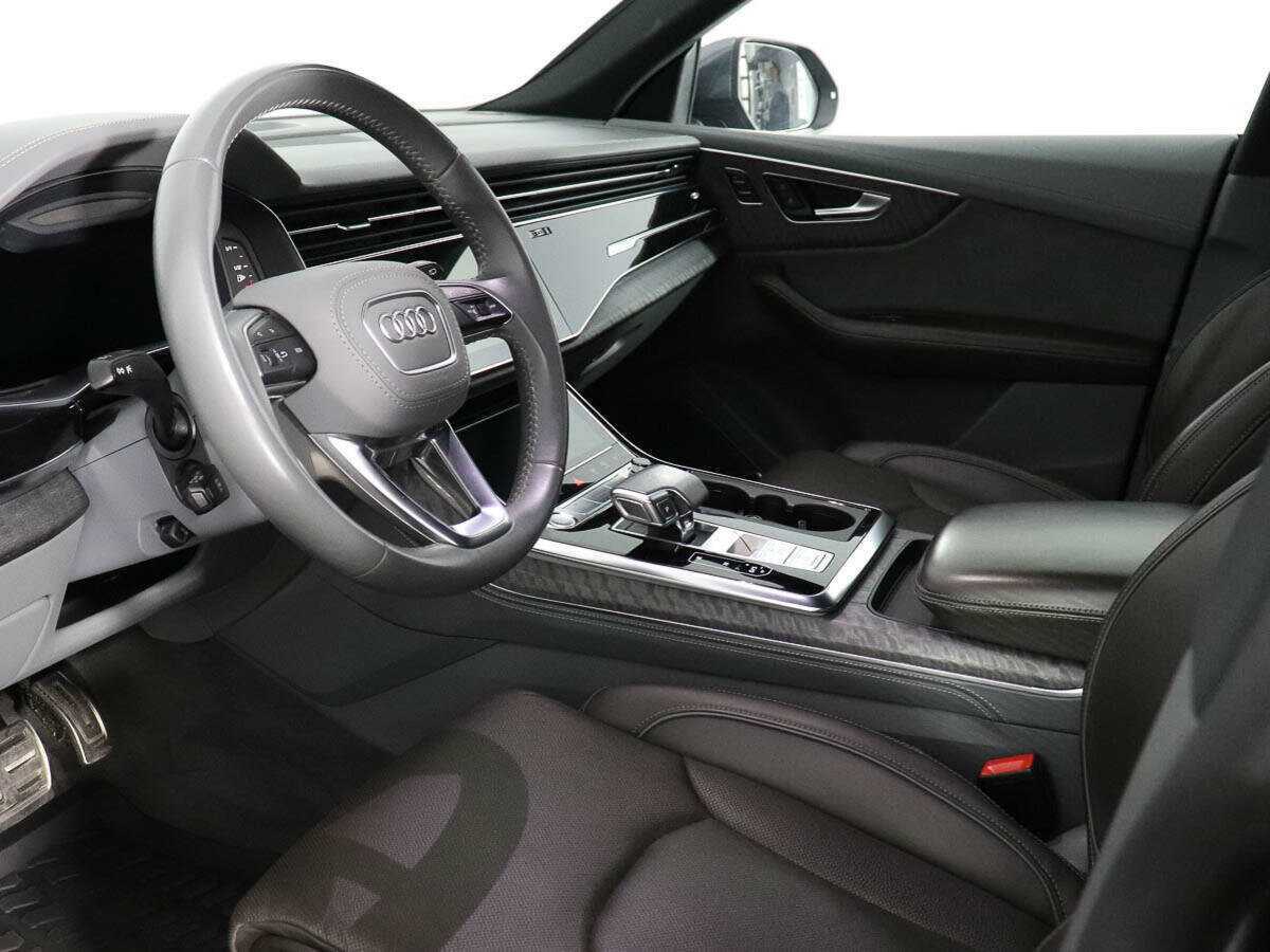 Audi Q8 с пробегом — 2019 год. Фото: #10