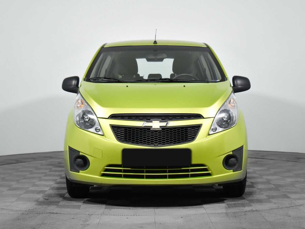 Chevrolet Spark с пробегом — 2011 год. Фото: #1