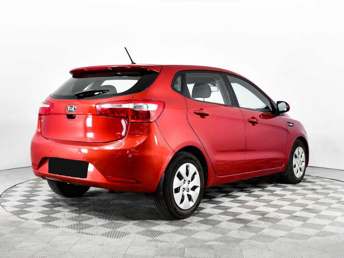 Kia Rio с пробегом — 2013 год. Фото: #4