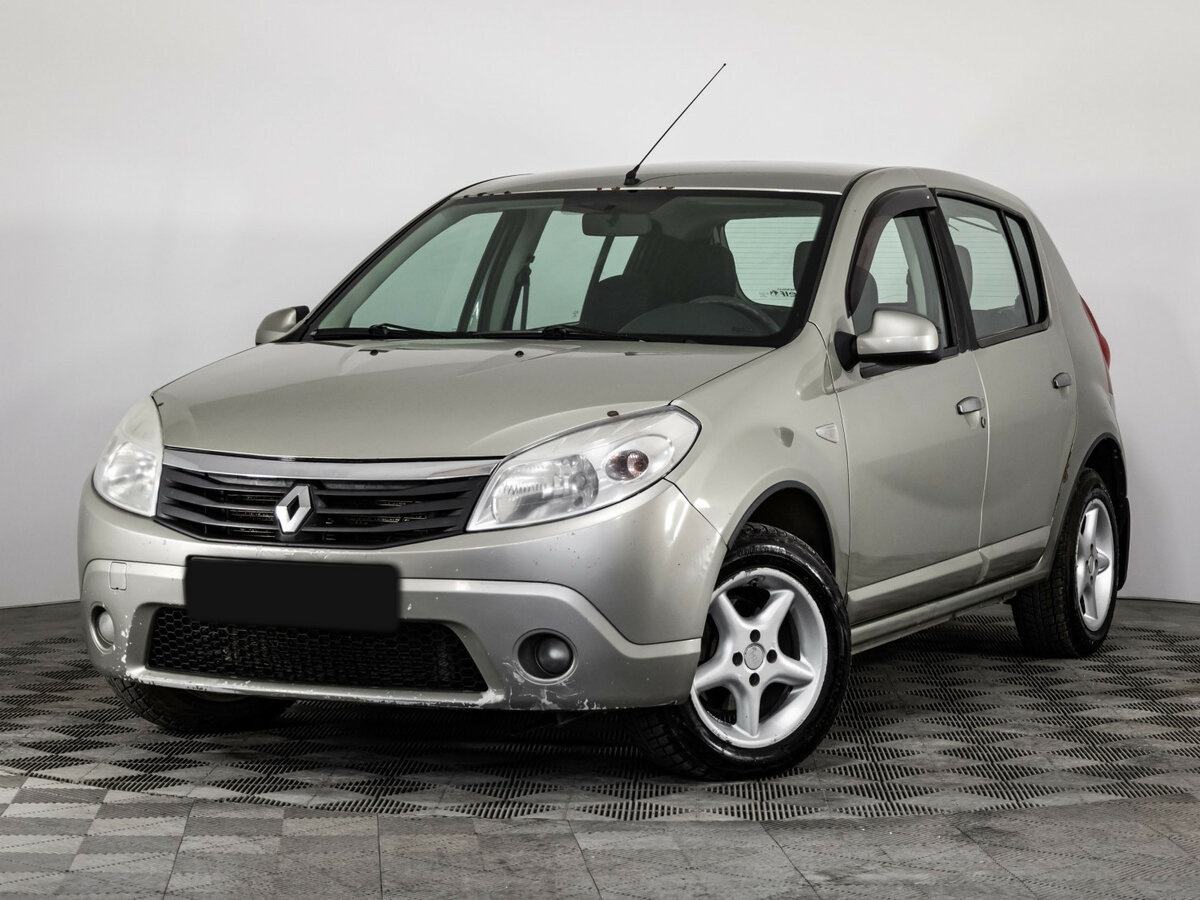 Renault Sandero с пробегом — 2011 год. Посмотреть фото