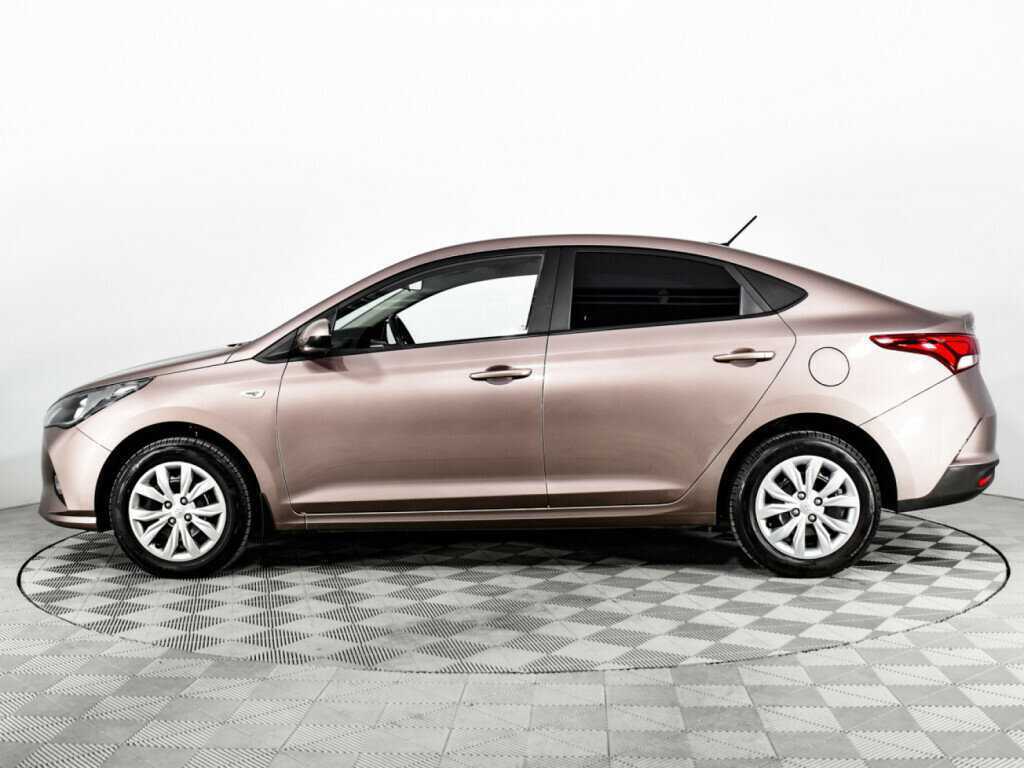Hyundai Solaris с пробегом — 2020 год. Фото: #7