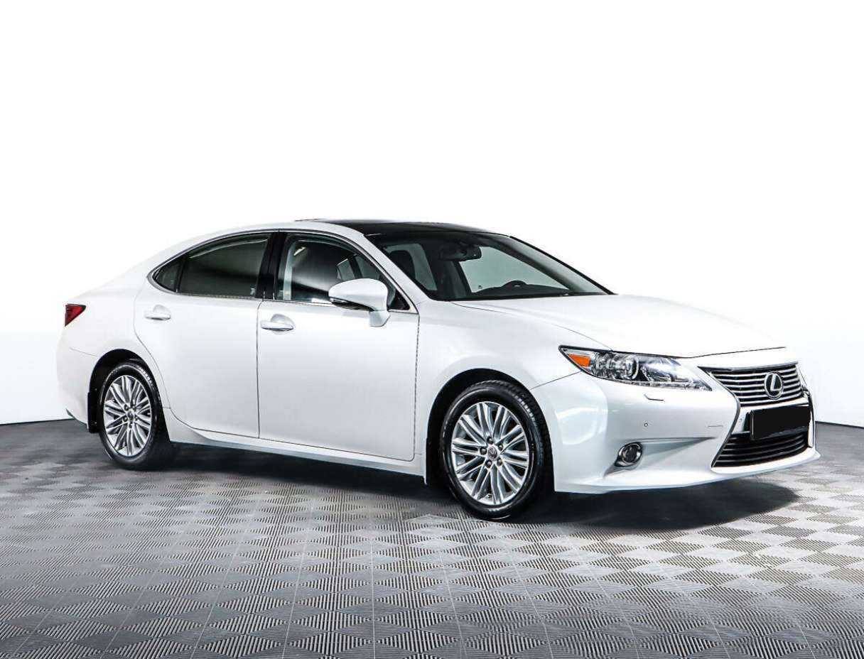 Lexus ES с пробегом — 2013 год. Фото: #2