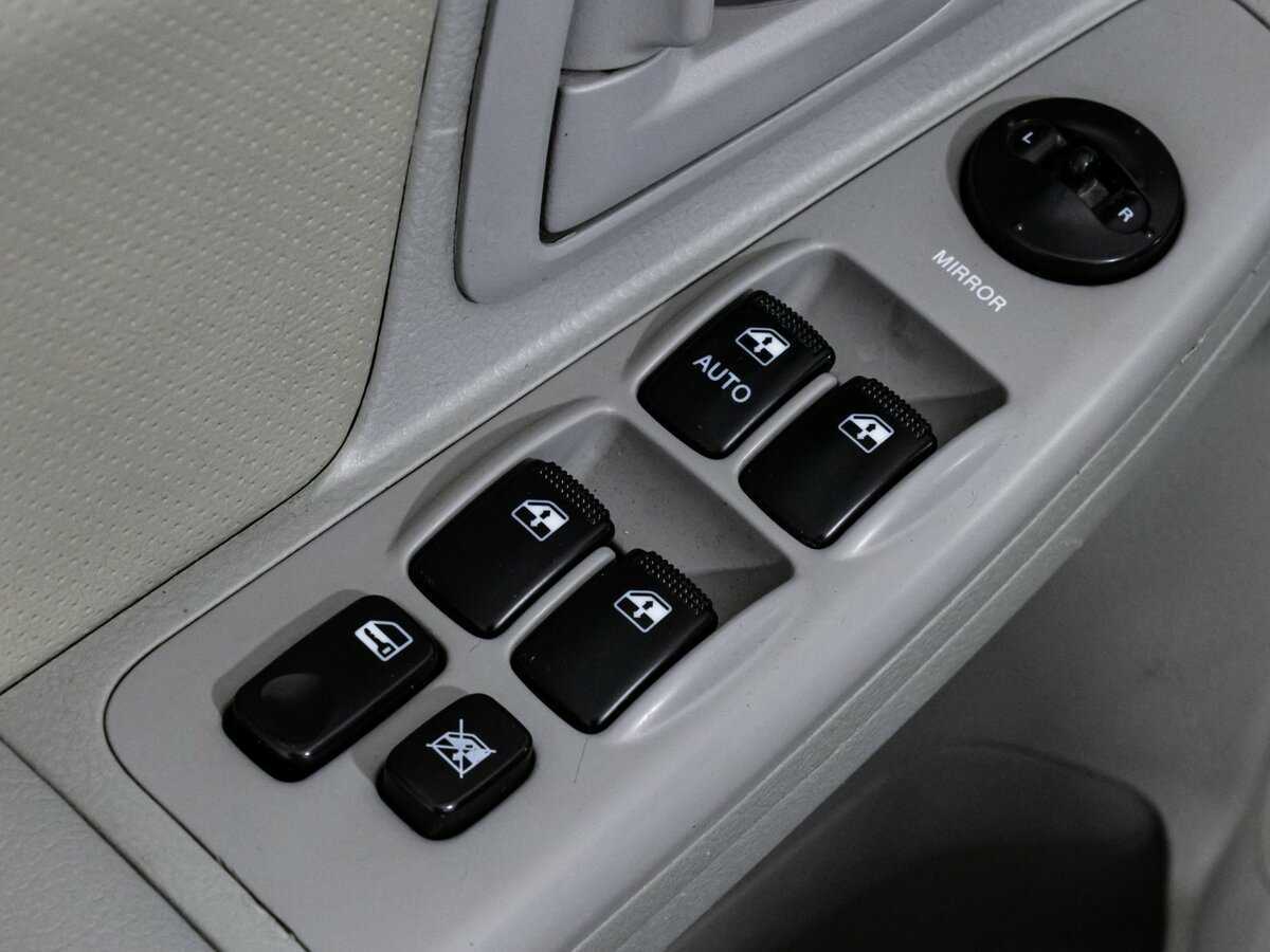 Kia Cerato с пробегом — 2006 год. Фото: #12