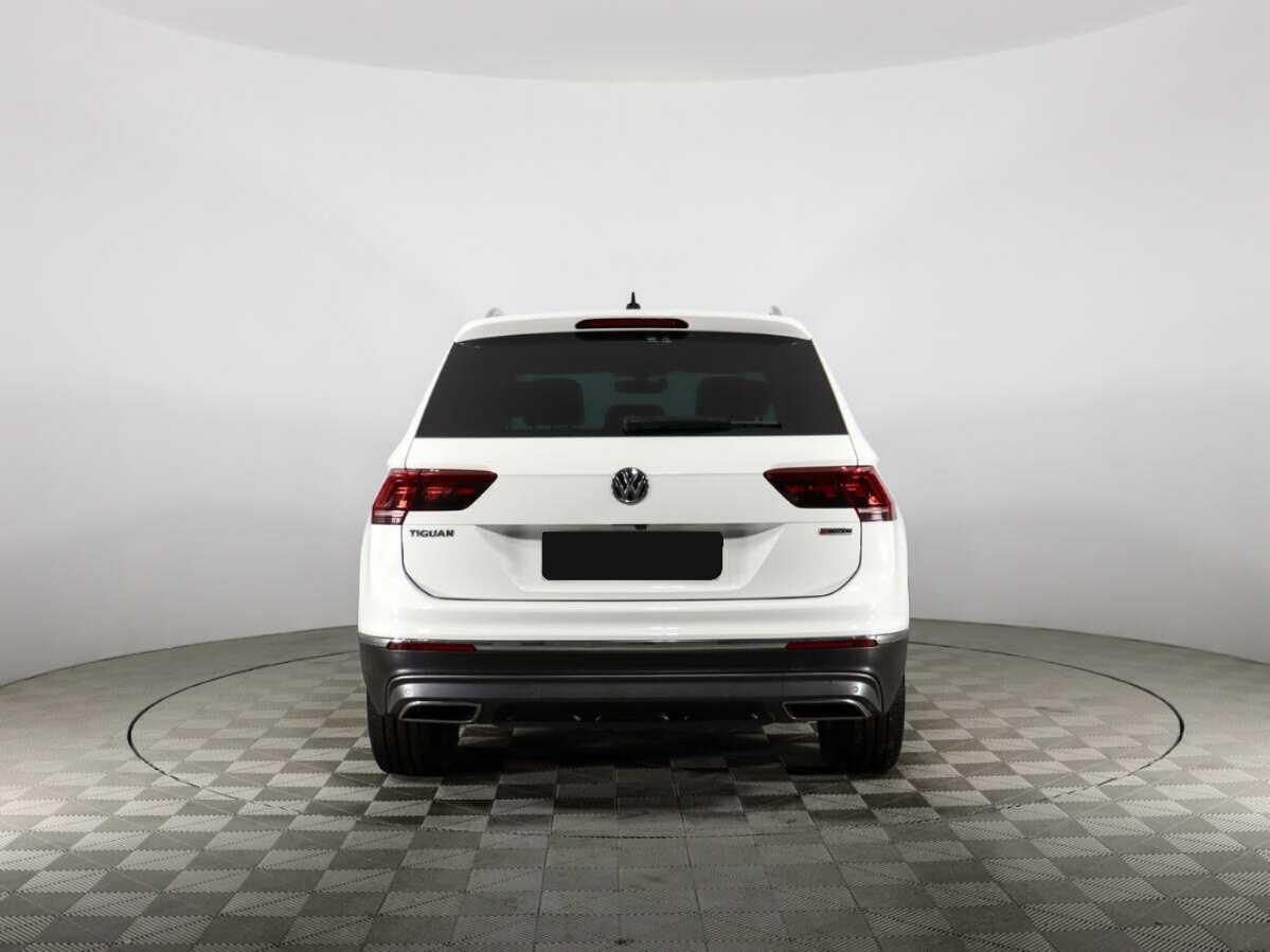 Volkswagen Tiguan с пробегом — 2018 год. Фото: #5