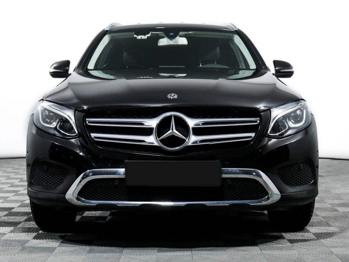 Mercedes-Benz GLC с пробегом — 2017 год. Фото: #1