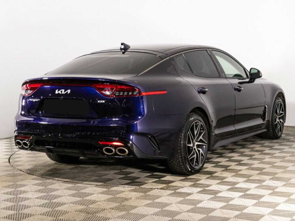 Kia Stinger с пробегом — 2022 год. Фото: #4