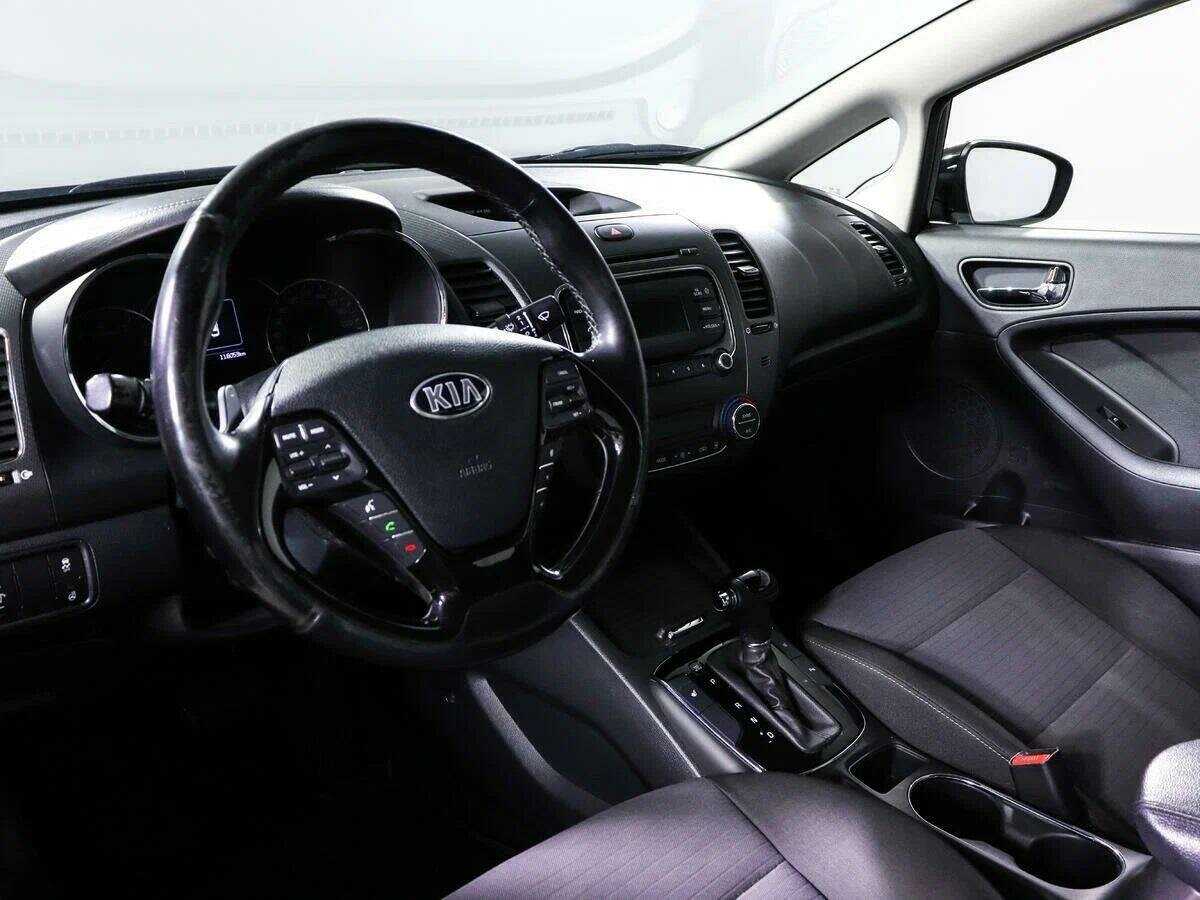 Kia Cerato с пробегом — 2018 год. Фото: #13