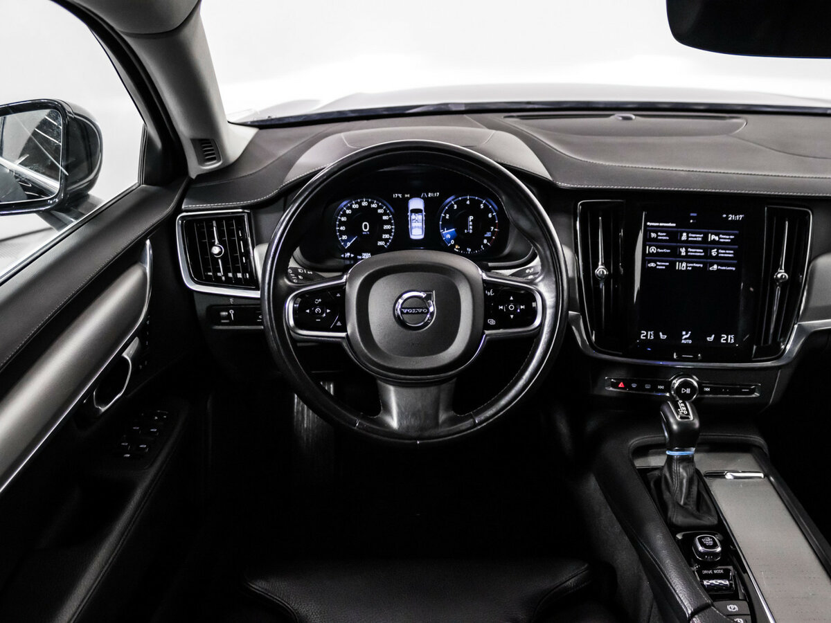 Volvo S90 с пробегом — 2019 год. Фото: #19