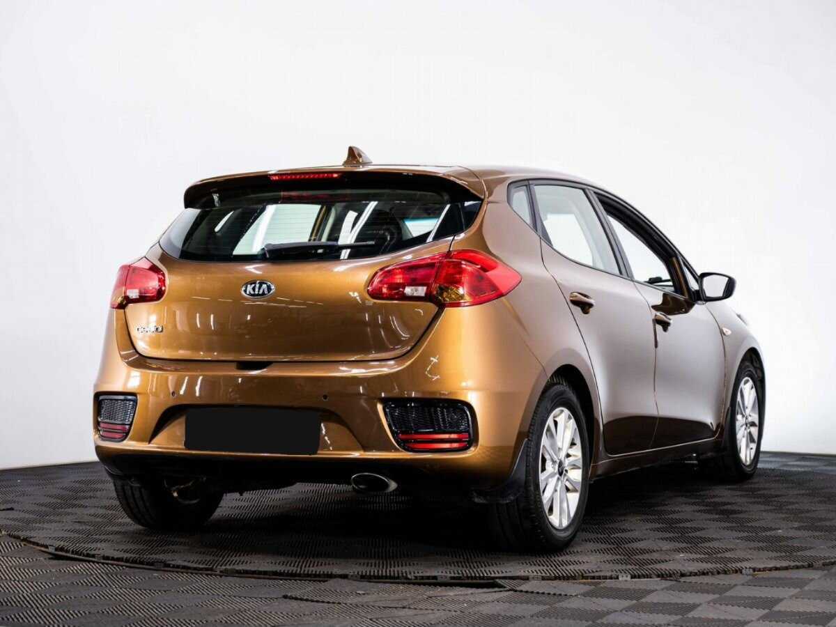 Kia Ceed с пробегом — 2017 год. Фото: #5