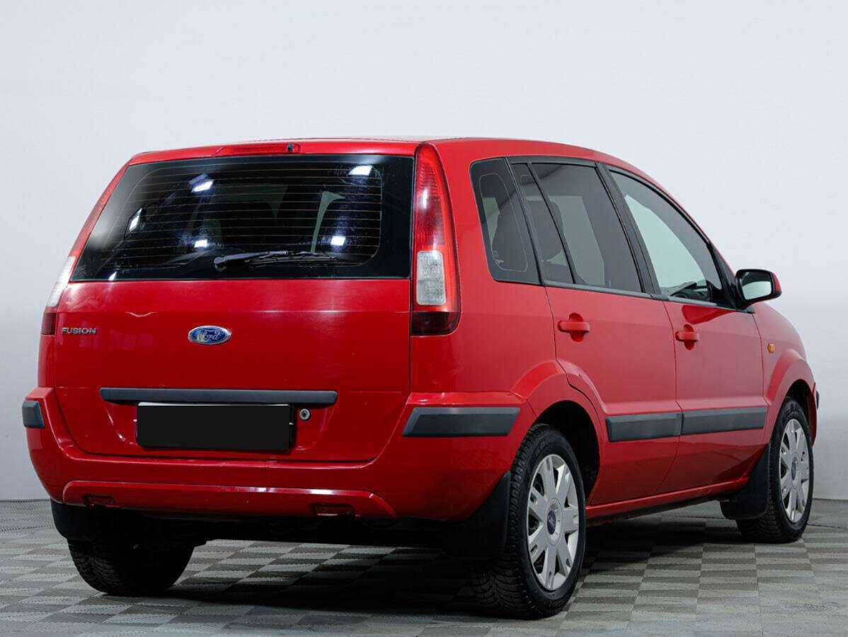 Ford Fusion с пробегом — 2006 год. Фото: #4