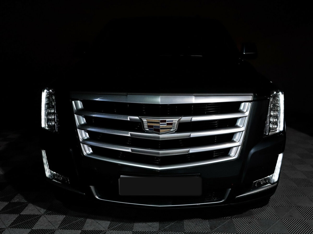 Cadillac Escalade с пробегом — 2019 год. Фото: #26