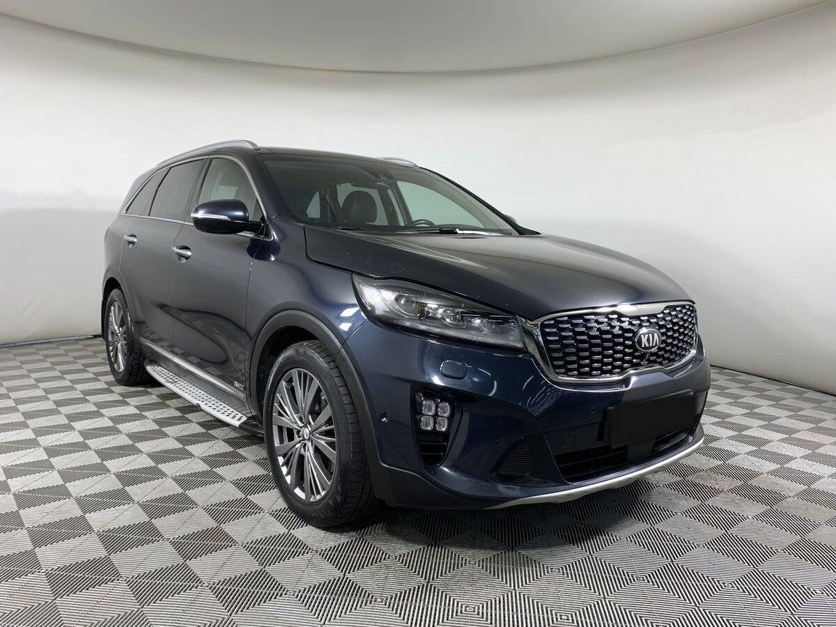 Kia Sorento с пробегом — 2018 год. Фото: #2