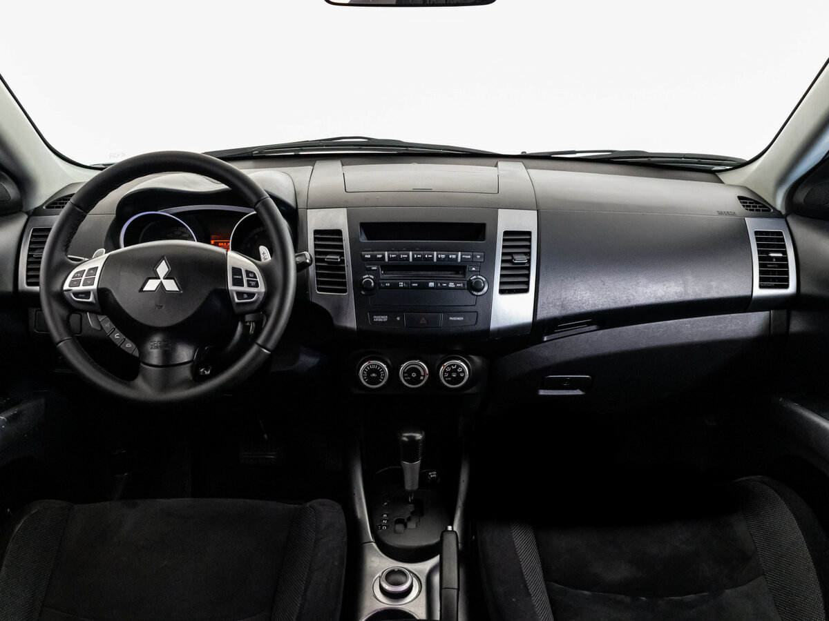 Mitsubishi Outlander с пробегом — 2007 год. Фото: #7