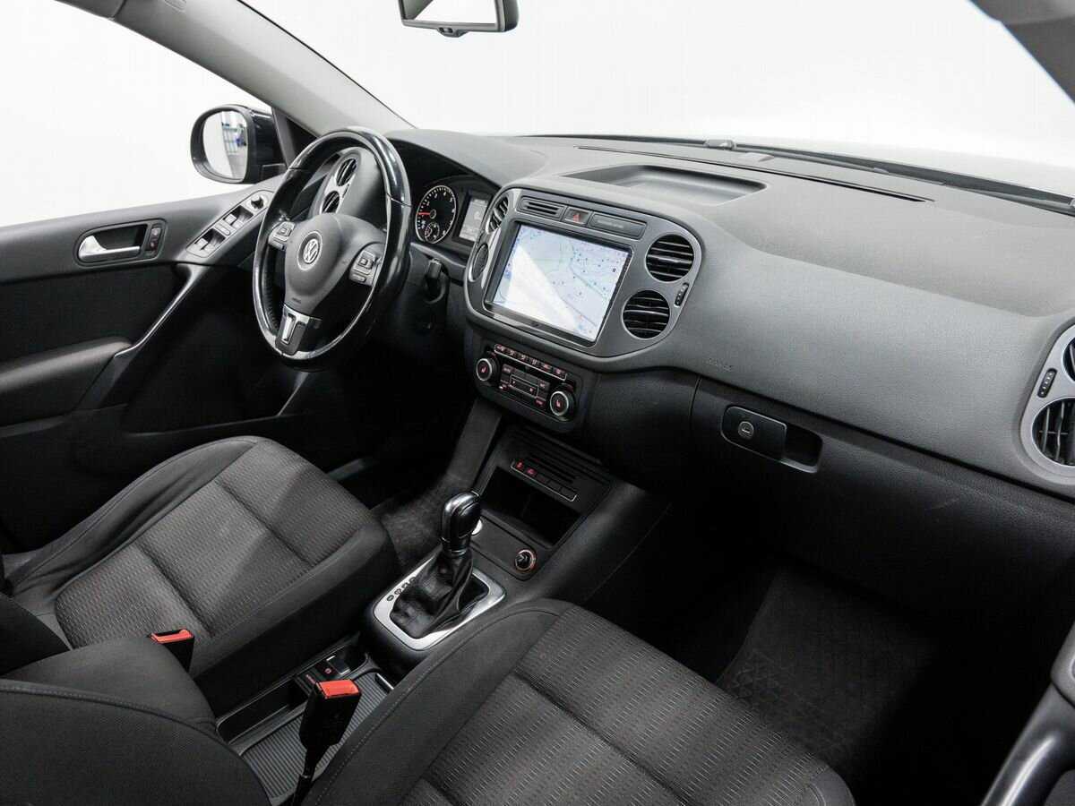 Volkswagen Tiguan с пробегом — 2013 год. Фото: #6