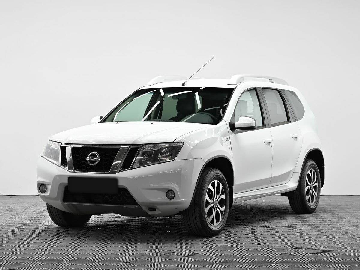 Nissan Terrano с пробегом — 2017 год. Фото: #0