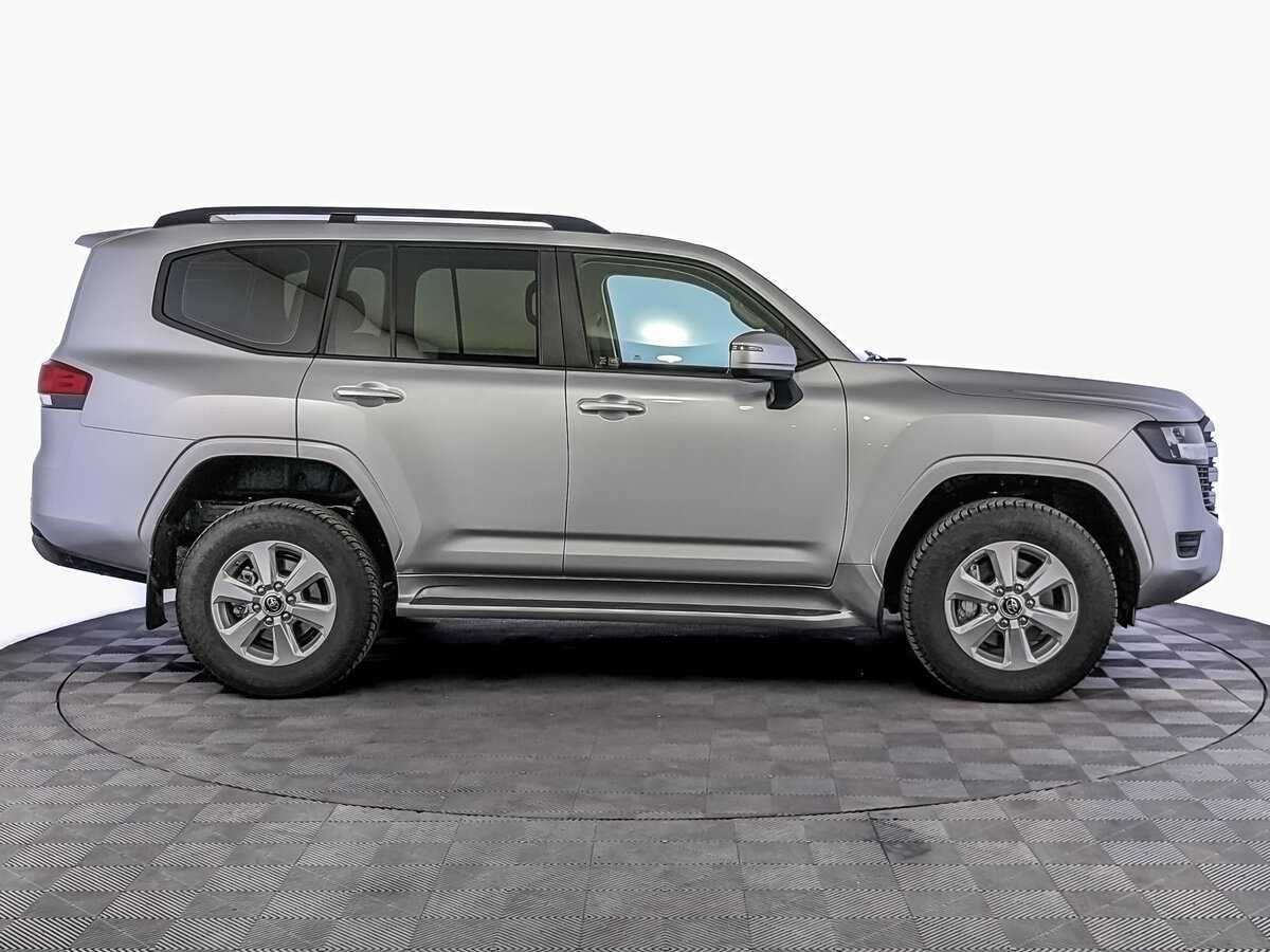 Toyota Land Cruiser с пробегом — 2022 год. Фото: #3