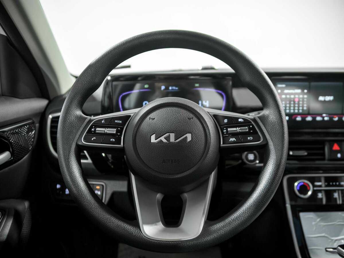 Kia Seltos с пробегом — 2024 год. Фото: #8