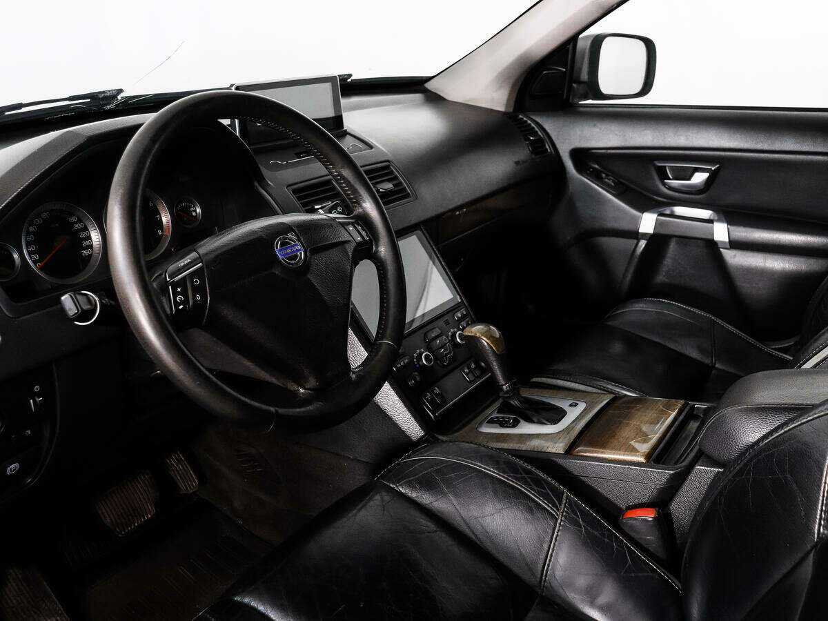 Volvo XC90 с пробегом — 2008 год. Фото: #8