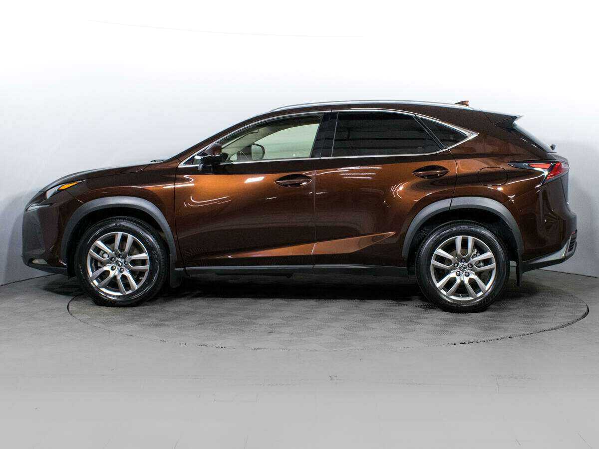 Lexus NX с пробегом — 2018 год. Фото: #7