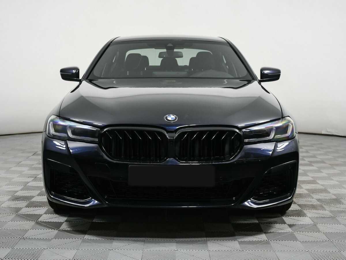 BMW 5 серии с пробегом — 2021 год. Фото: #1