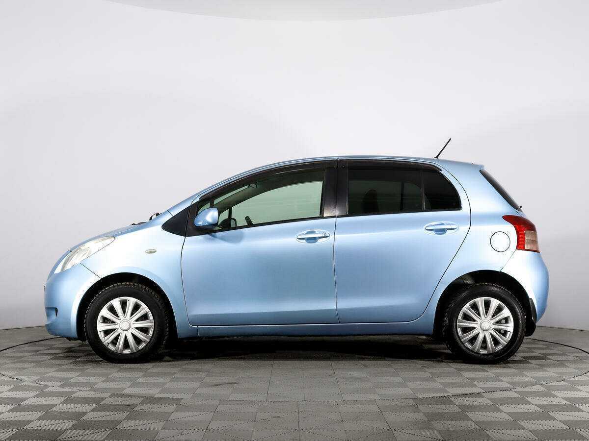 Toyota Vitz с пробегом — 2005 год. Фото: #7