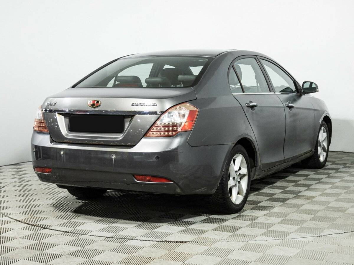 Geely Emgrand EC7 с пробегом — 2013 год. Фото: #4