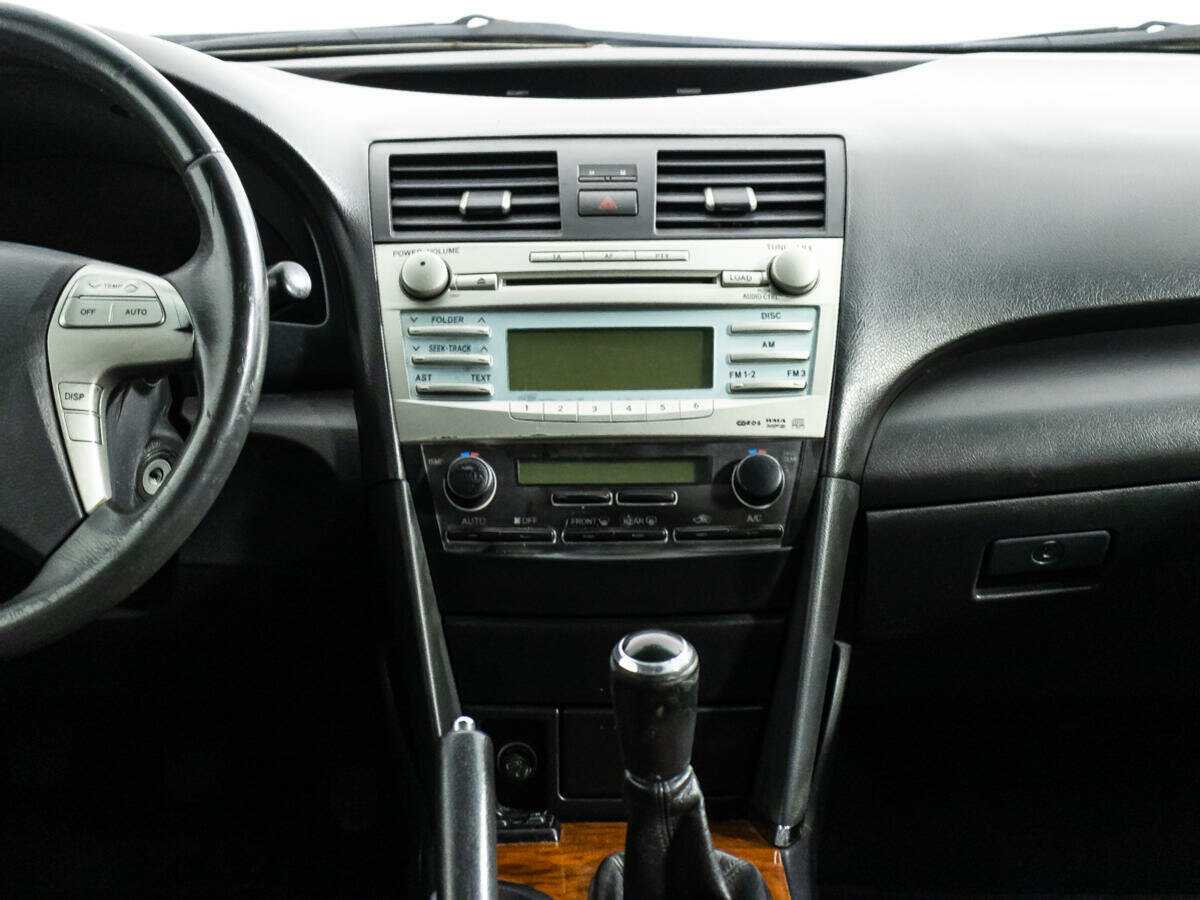 Toyota Camry с пробегом — 2008 год. Фото: #13
