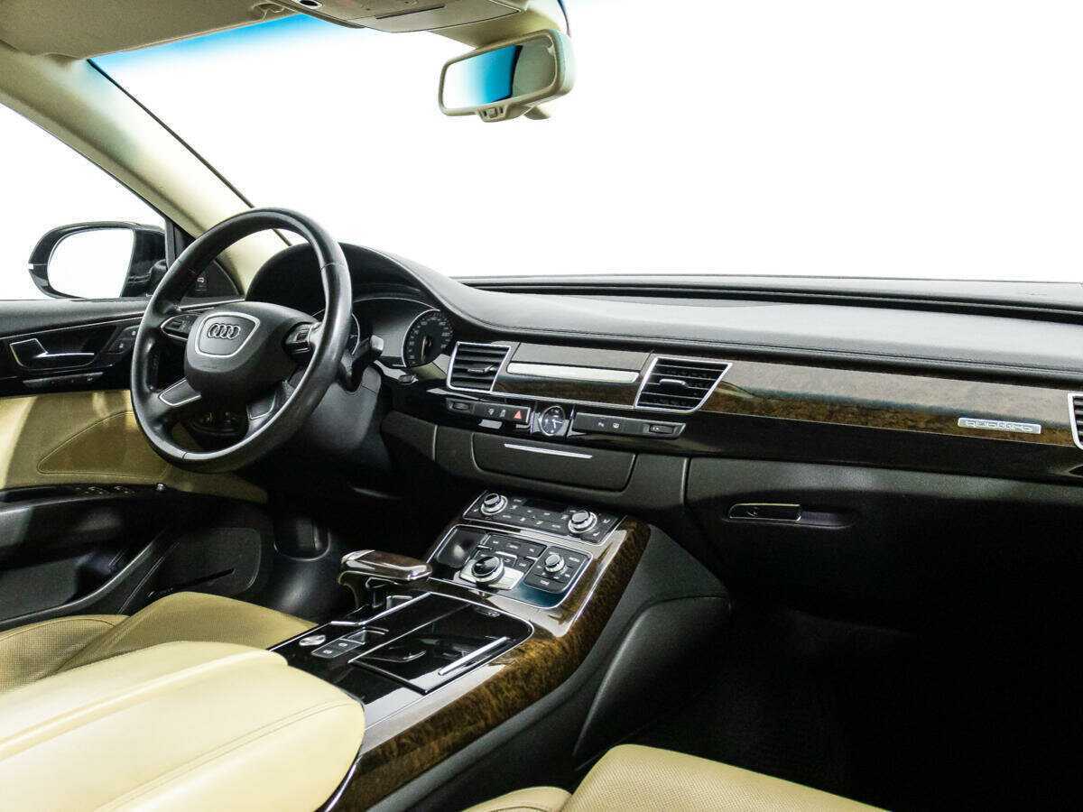 Audi A8 с пробегом — 2010 год. Фото: #8