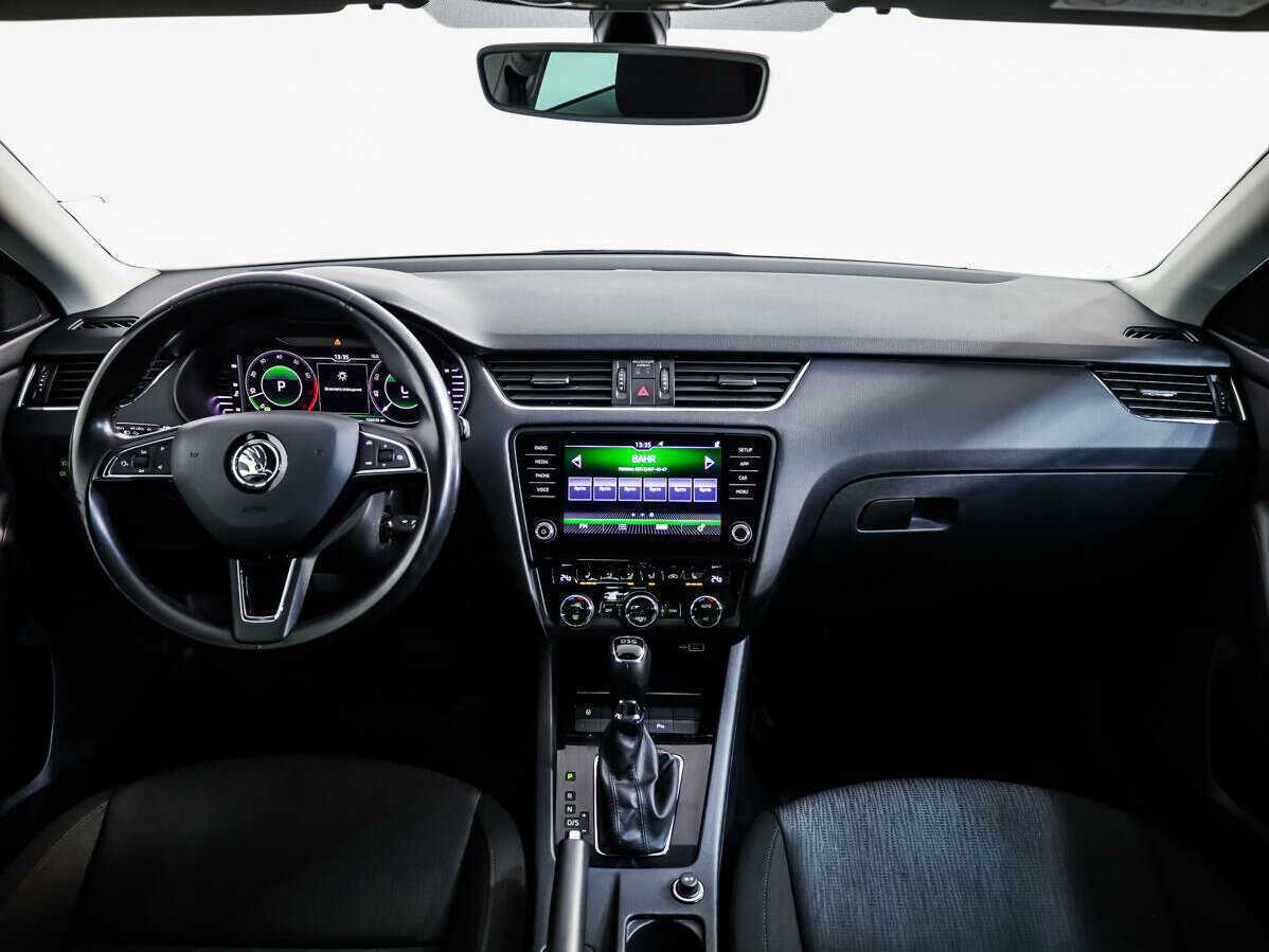 Skoda Octavia с пробегом — 2018 год. Фото: #8