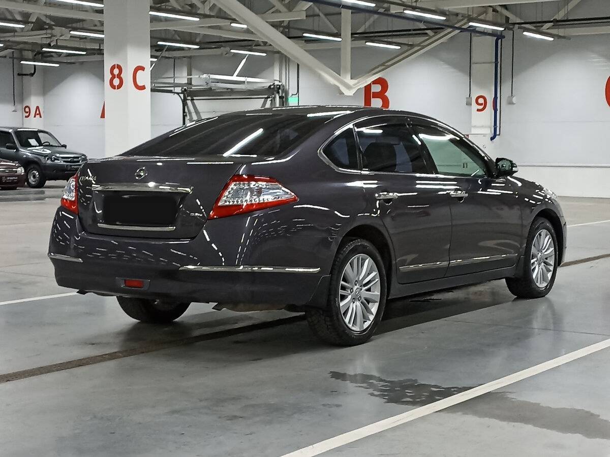 Nissan Teana с пробегом — 2012 год. Фото: #4