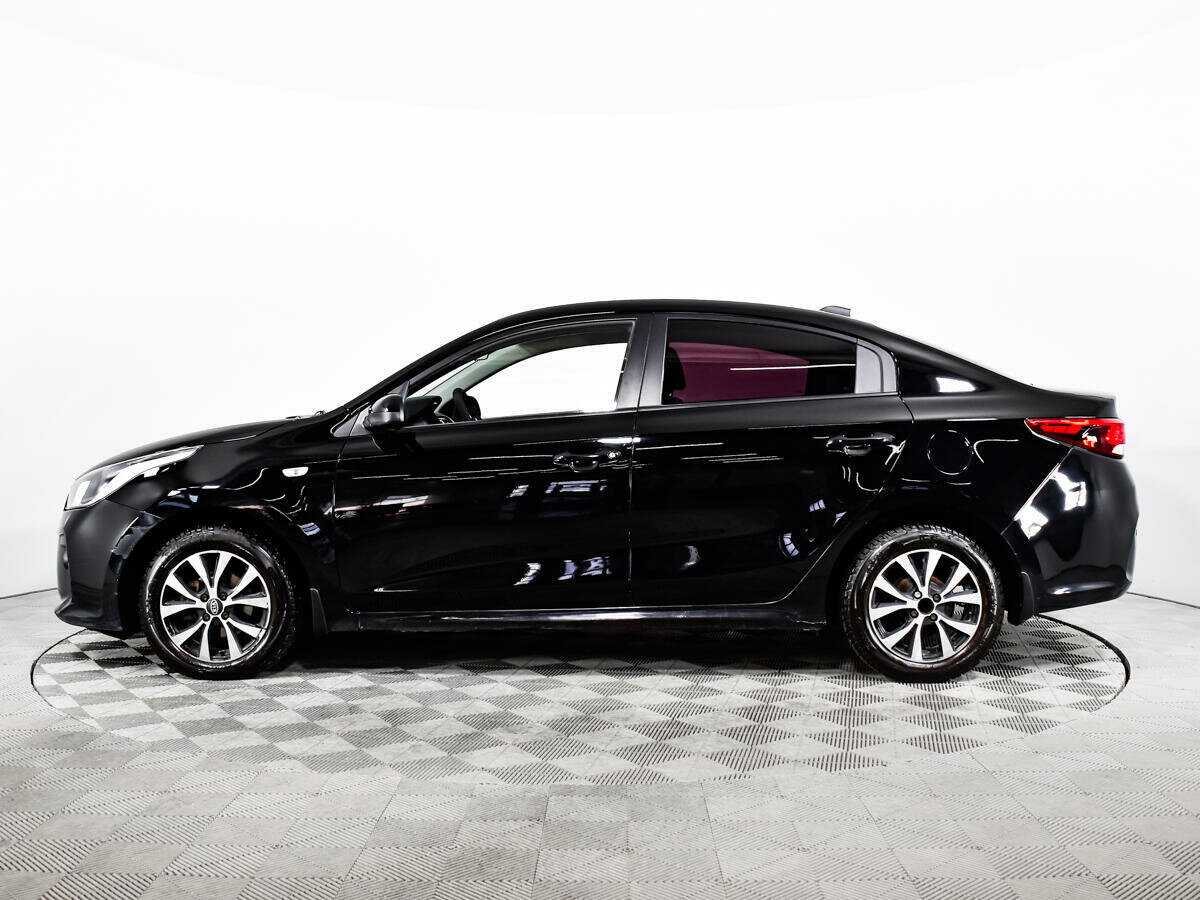 Kia Rio с пробегом — 2017 год. Фото: #7
