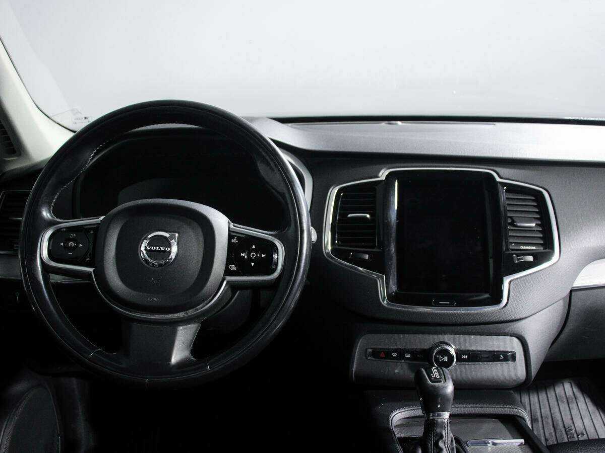 Volvo XC90 с пробегом — 2015 год. Фото: #9