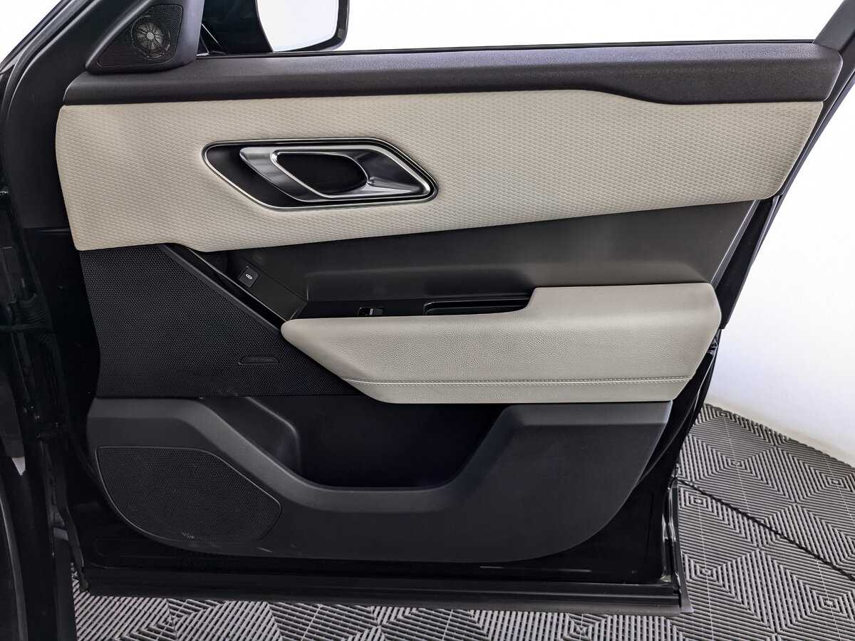Land Rover Range Rover Velar с пробегом — 2018 год. Фото: #19