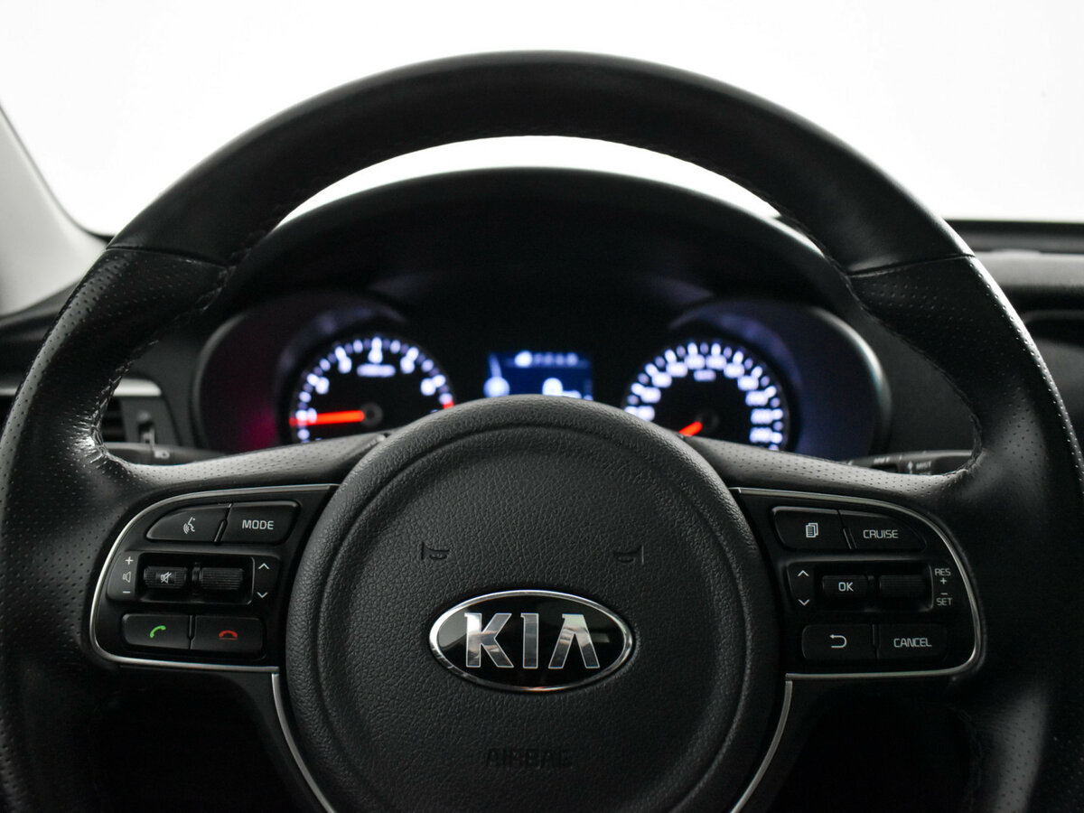 Kia K5 с пробегом — 2017 год. Фото: #17