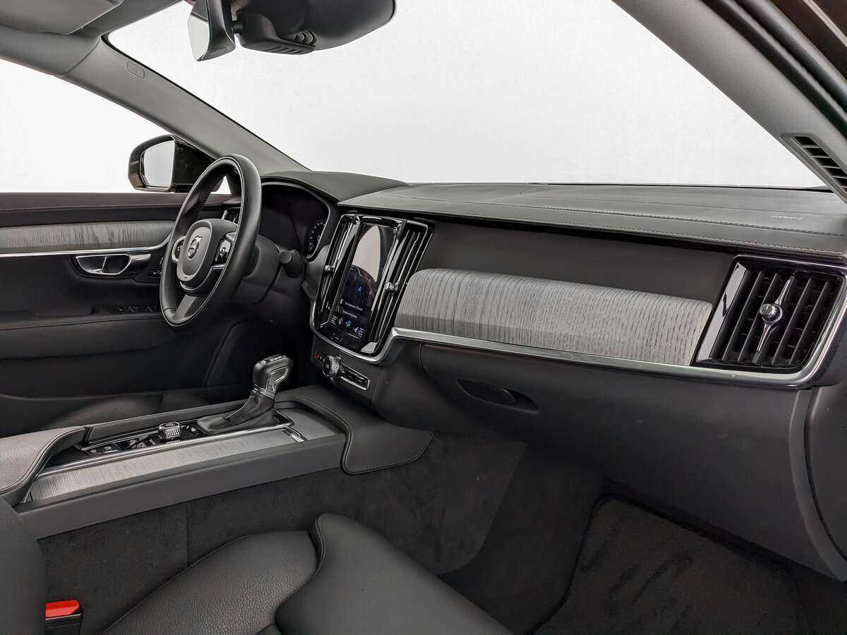 Volvo S90 с пробегом — 2021 год. Фото: #10