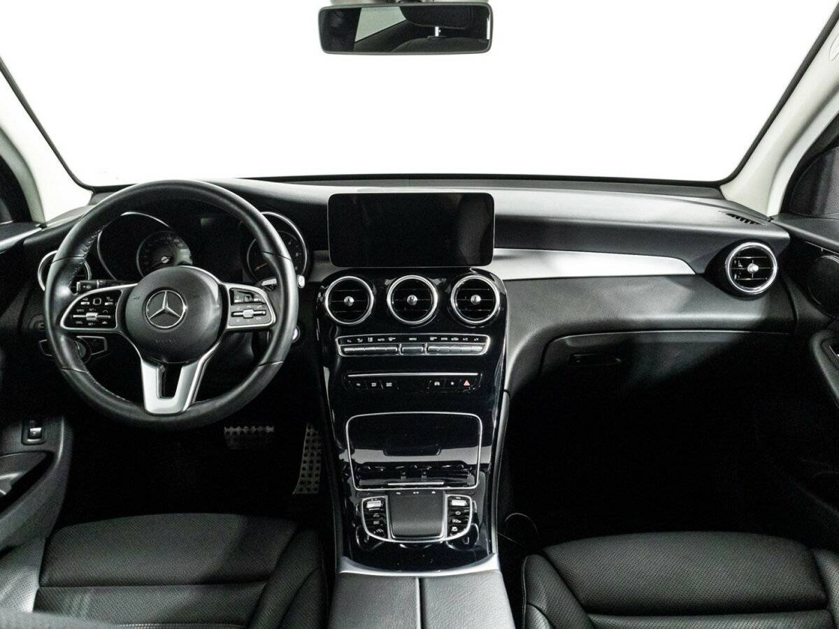 Mercedes-Benz GLC с пробегом — 2019 год. Фото: #12