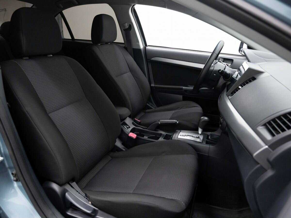 Mitsubishi Lancer с пробегом — 2011 год. Фото: #11