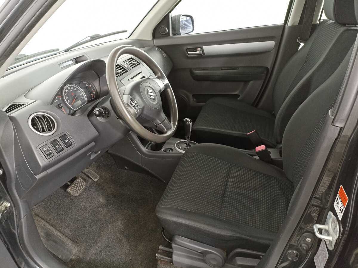 Suzuki Swift с пробегом — 2007 год. Фото: #15