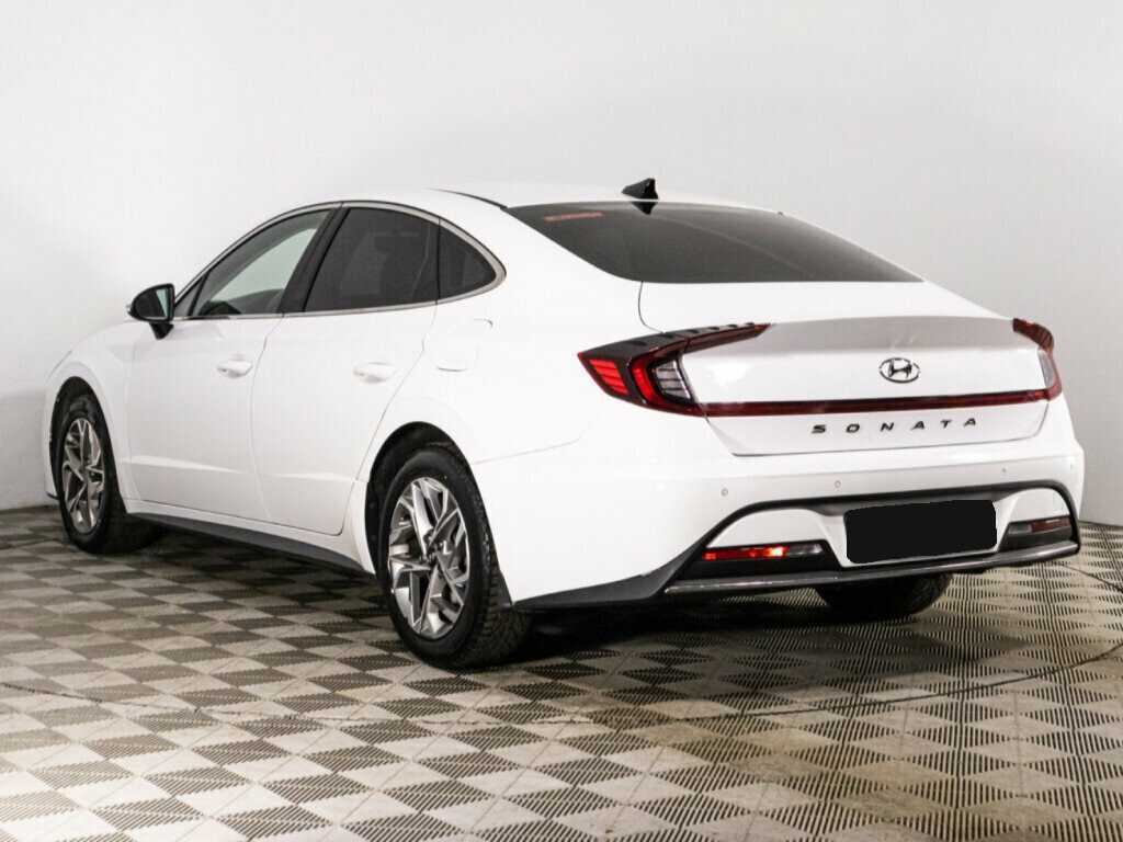 Hyundai Sonata с пробегом — 2020 год. Фото: #6
