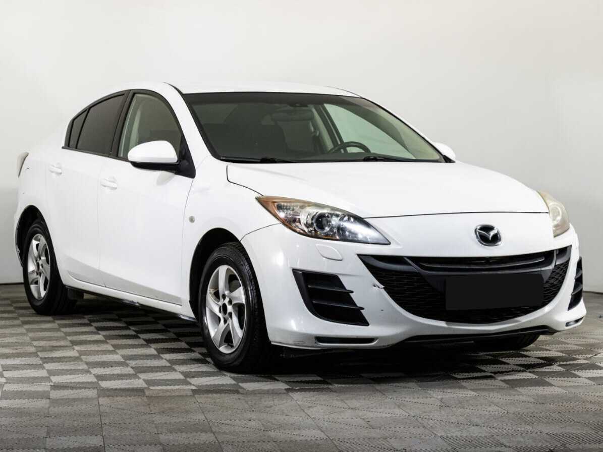 Mazda 3 с пробегом — 2010 год. Фото: #2