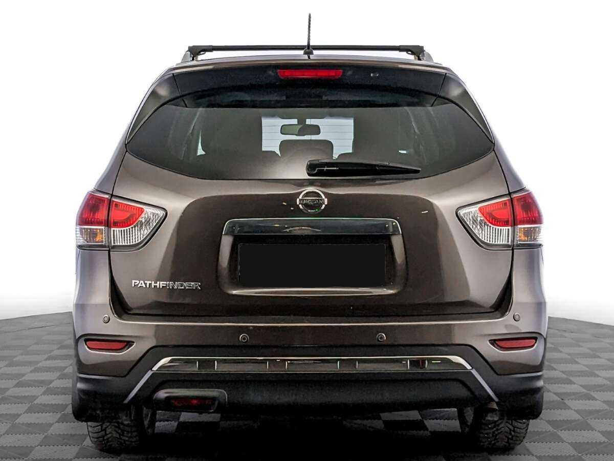 Nissan Pathfinder с пробегом — 2016 год. Фото: #5